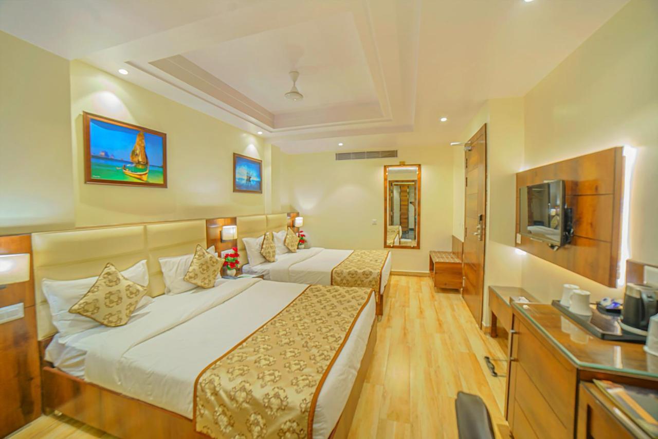 Hotel Hira Inn Prayagraj Bagian luar foto